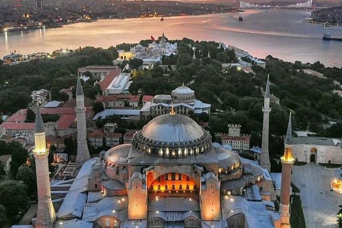 1 Day Private Guided Highlights of Istanbul Tour - Hagia Sophia: begin with Istanbul’s biggest story