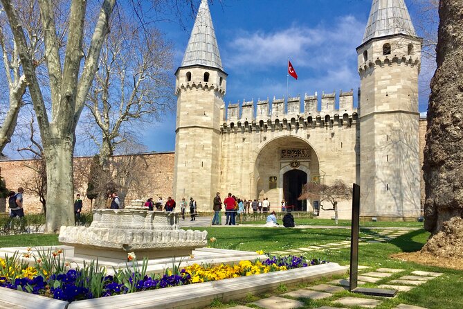 1-Day Private Guided Tour of Istanbul - Grand Bazaar: shopping, bargaining, and sensory overload