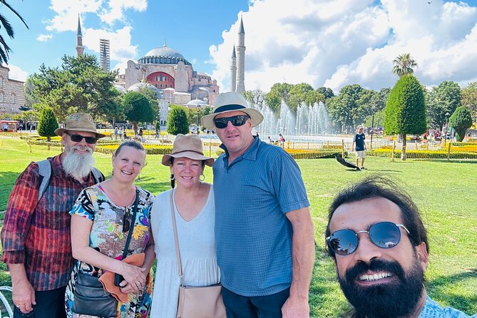 1-Day Private Guided Tour of Istanbul - Topkapi Palace: two hours in the Ottoman court