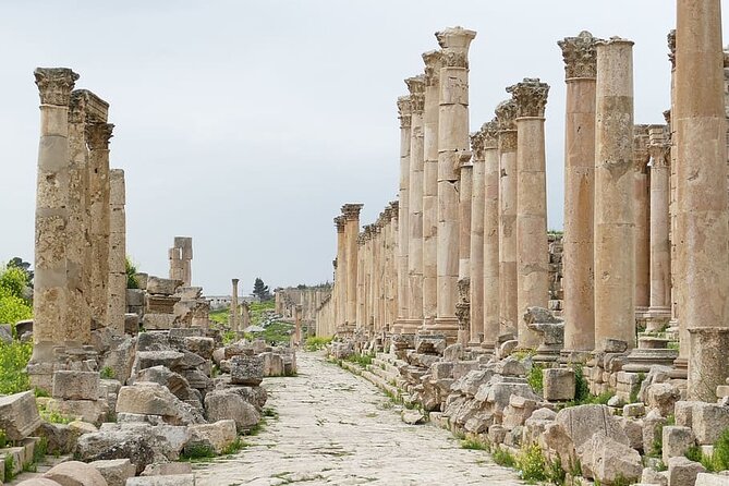 10-Days Istanbul, Ephesus, Pamukkale, Antalya & Cappadocia Tour - Day 9: Shopping and an illuminated Bosphorus