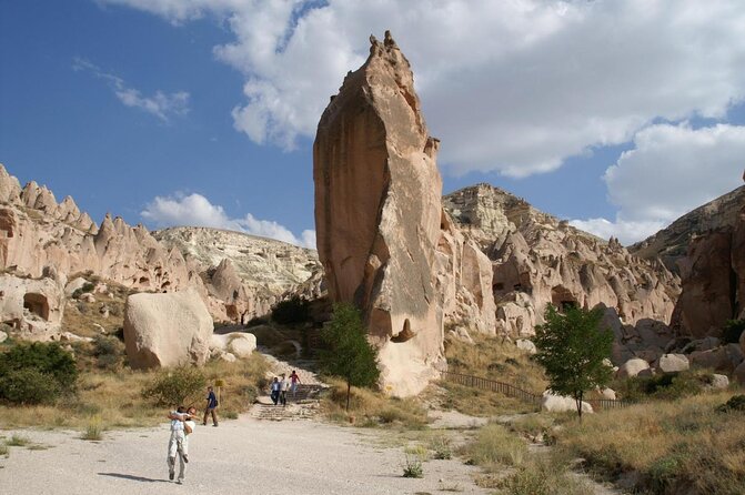 2-Day Cappadocia Tour from Istanbul - Optional Balloon Ride - Day one: underground passages and Cappadocia’s red rocks
