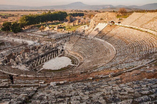 2 Day Private Ephesus/Virgin Marry & Pamukkale Tour From Istanbul - Selçuk gives the day a useful center