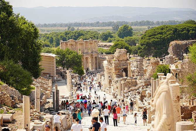 2 Day Private Ephesus/Virgin Marry & Pamukkale Tour From Istanbul - Day 2: Pamukkale and ancient Hierapolis