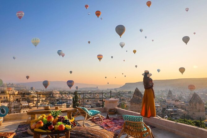 2 Days Cappadocia Trip Including Camel Ride & Balloon Ride - Arriving at the cave hotel