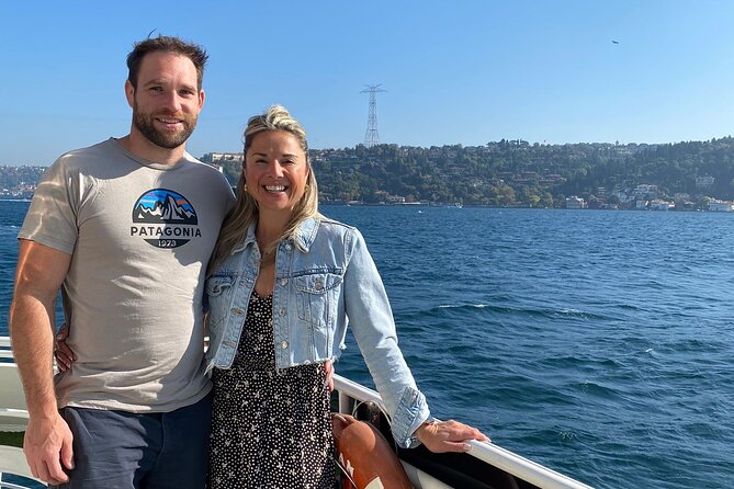 2-Hour Private Luxury Yacht Cruise on Bosphorus with Transfers - Luxury, service, and what is included