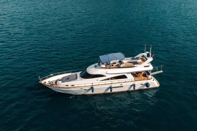 2 - Hours Bosphorus Yacht Cruise - What a private two-hour cruise really gives you