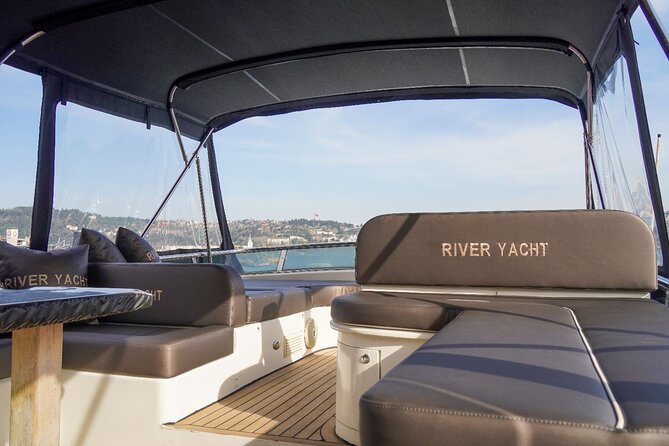 2 Hours Luxury Private Yacht Cruise on the Bosphorus - What the service is like in practice