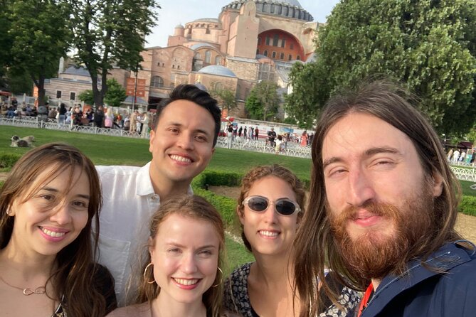2 Hours Walking Tour Through Istanbul's Old City - What the guide adds to the experience
