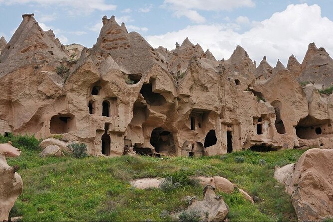 3 Days Cappadocia from/to Istanbul w/cave hotel+optional balloon - What the $420 price really covers