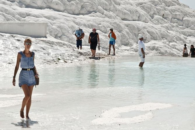 4 Day Turkey Tour: Cappadocia, Ephesus, Pamukkale by Plane - Day 1: Ephesus and the marble streets of antiquity