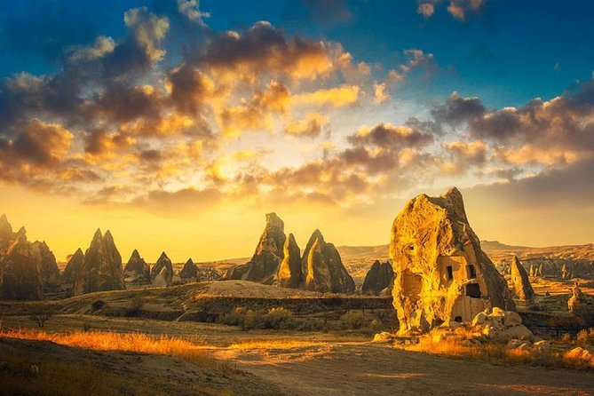8 Days Best Of Turkey Packages tour:Istanbul Cappadocia Ephesus Pamukkale - Underground cities and Cappadocia’s strange rock forms