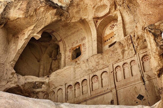 all inclusive/Day Trip Istanbul to Cappadocia Red Tour w Flight - Pasabag, the Monks Valley, and three-headed chimneys