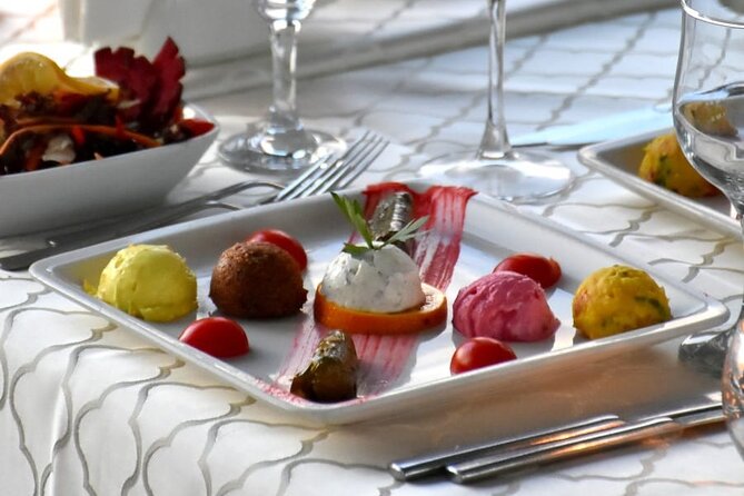All Inclusive Luxury Bosphorus Dinner Cruise & Turkish Night Show - Palaces, mosques, and the Asian shore
