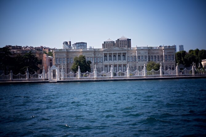 All-inclusive Private Guided Tour of Istanbul City - Two hours among 4,000 Grand Bazaar shops