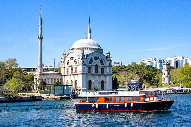 Asia-Europe with Bosphorus Full Day Inc.Museum fees and Lunch - Why Rumeli Fortress and the City Walls Matter