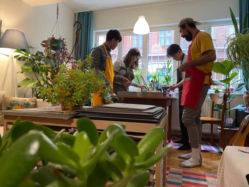 Authentic Turkish Art Marbling - Ebru - with Locals at Home - Who Will Enjoy This Workshop Most