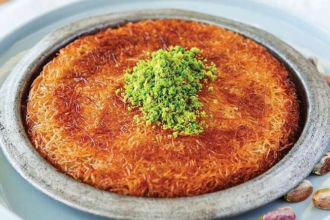 Authentic Turkish Dining in a 140 Years Old Local Restaurant - Finishing with künefe on fire