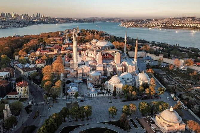 Best Istanbul tour with private guide by skipping ticket line - Topkapi Palace: the tour’s biggest time commitment