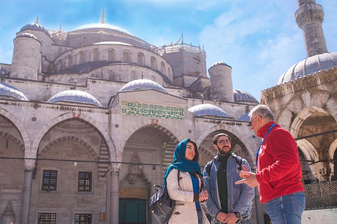 Blue Mosque and Sultanahmet Tour - Crowds, sound, and timing