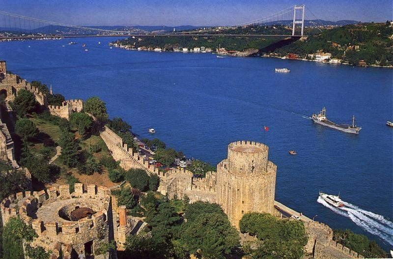 Bosphorus Boat Cruise & Two Continents Tour with Lunch - A big Istanbul day, from the Golden Horn to Asia