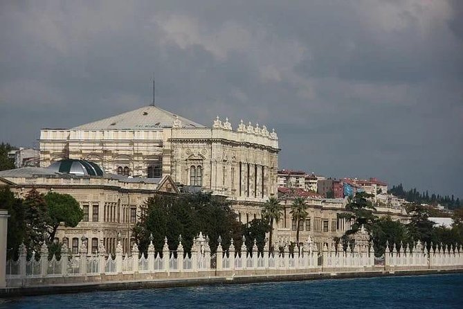 Bosphorus Cruise - Folk dancing, belly dancing, and live singers