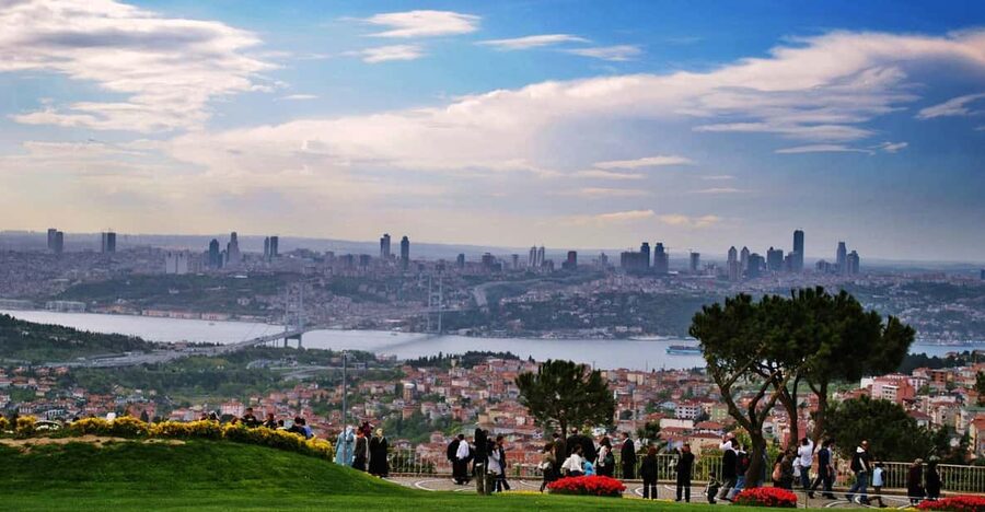Bosphorus Cruise and Two Continents Tour with Local Guide - What the $112 price really covers