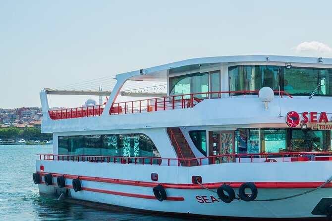 Bosphorus Cruise Tour Istanbul - The European shore: palaces, fortress walls, and Galata Tower