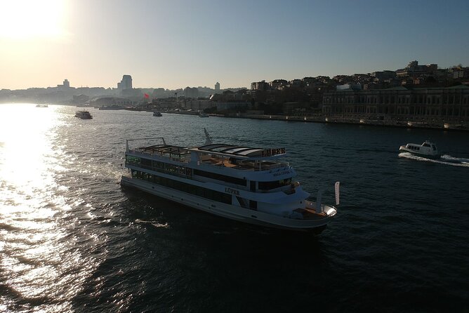 Bosphorus Daytime or Sunset Sightseeing Cruise & Audio Guide - Key points to know before you board
