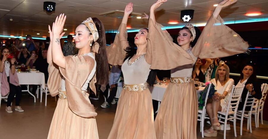 Bosphorus Dinner Cruise & Dance Shows with Private Table - Dinner, snacks, and the drinks package
