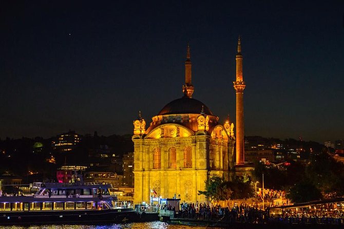 Bosphorus Dinner Cruise & Entertaintment & Private Table & Wi-Fi - Beylerbeyi Palace on the Asian shore