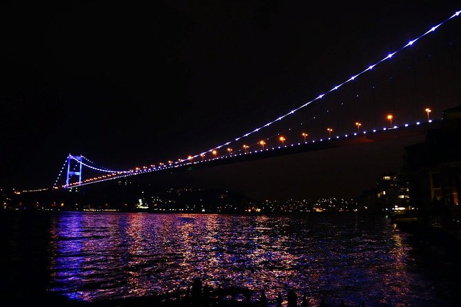 Bosphorus Dinner Cruise & Turkish Night Show (All Inclusive) - Folk dances bring the Turkish night theme to life