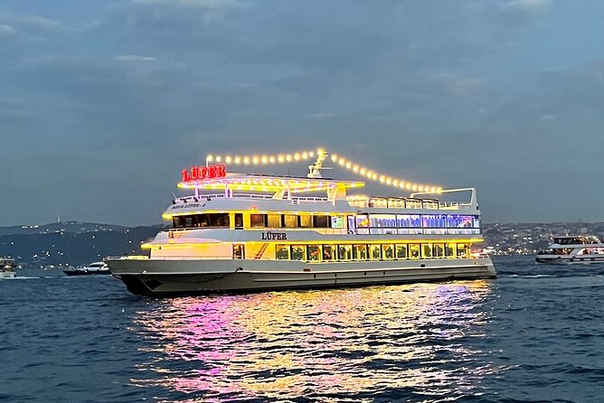 Bosphorus Dinner Cruise with Show and Private Table - Service, drinks, and the VIP question