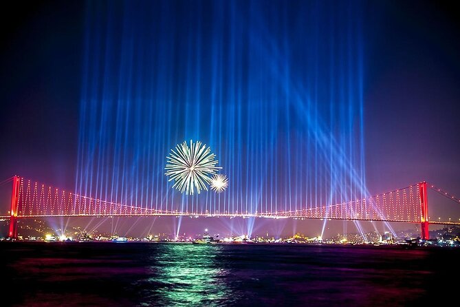 Bosphorus New Years Dinner Cruise Party in Istanbul 2026 - Starting at Kabataş at 9 p.m.