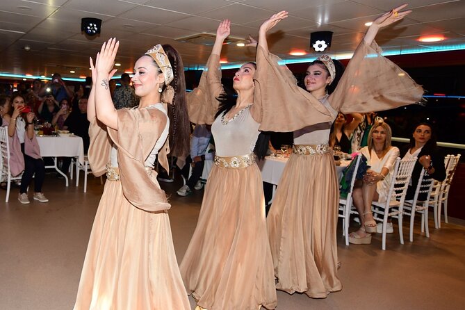 Bosphorus New Years Dinner Cruise Party in Istanbul 2026 - Who should choose this cruise?