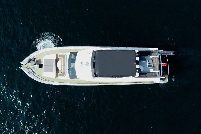 Bosphorus Night Cruise on the Luxury Yacht - Why a Bosphorus night cruise works so well