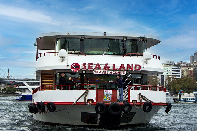 Bosphorus Sightseeing Cruise Tour with Audio Guide - Bridges, mansions, and the upper Bosphorus