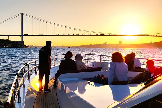 Bosphorus Sunset: An Enchanting Yacht Cruise in Istanbul - Boarding at Kabataş and settling onto the yacht