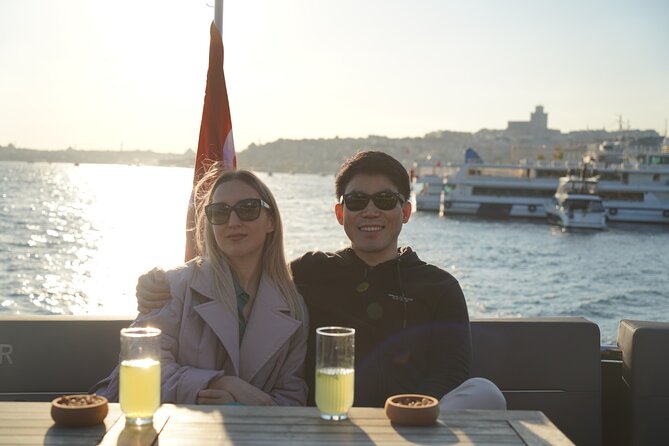 Bosphorus Sunset Cruise on Luxury Yacht with Transfers - Kuruçeşme, Bebek, and Arnavutköy
