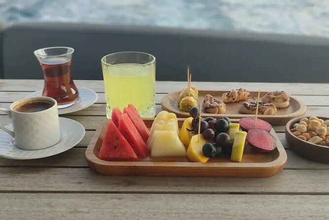 Bosphorus Sunset Cruise on Luxury Yacht with Transfers - The Asian shore: Anadolu Hisarı to Beylerbeyi