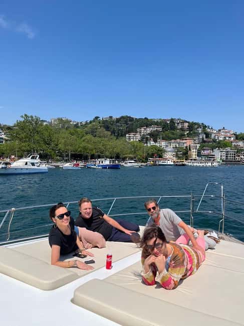 Bosphorus Sunset Yacht Cruise with Guide & Snacks - Key points to know before boarding