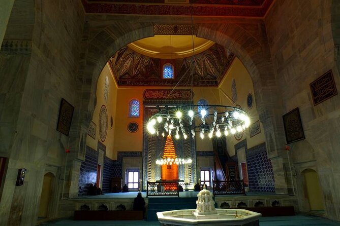 Bursa Full-Day Tour From Istanbul With Cable Car - The shopping stops that shape the day