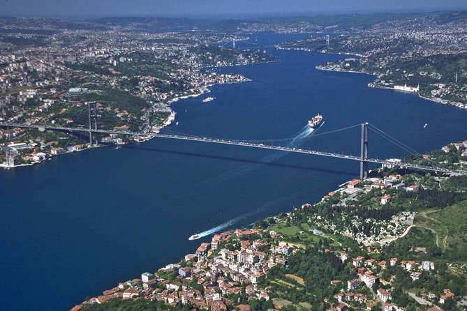 Bus and Boat Two Continents Tour in Istanbul - What the Guide Adds to a Packed Schedule