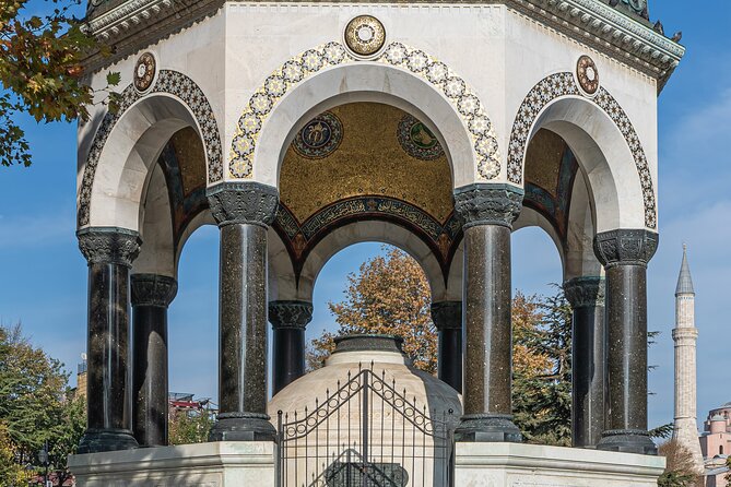 Byzantian and Ottoman City Tour Museum fees Lunch Inc - Reading the Hippodrome’s Four Monuments