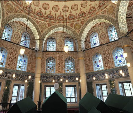 Byzantine & Ottoman Relics of Istanbul Full Day Tour - Reading the Hippodrome’s Stone Markers