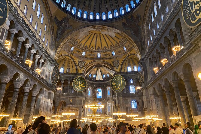 Car and Driver Service in Istanbul - The Golden Horn, Fener, Balat, and Eyup