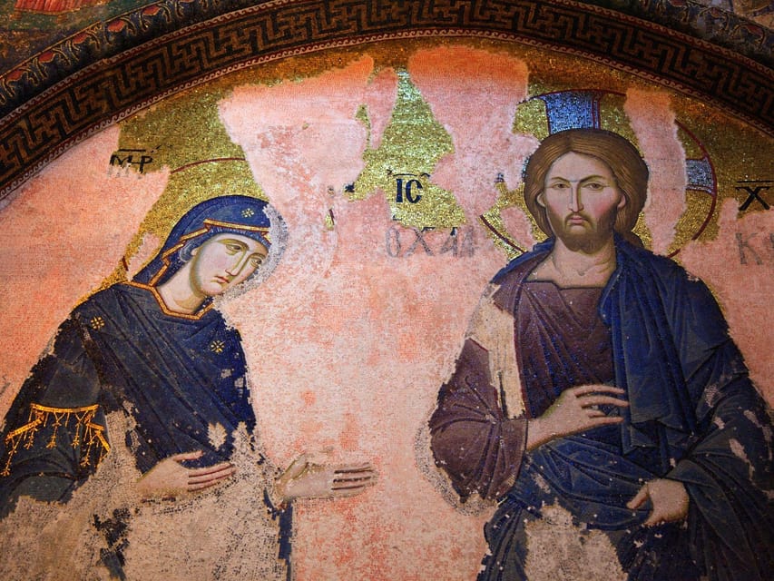 Chora Museum Skip-the-Ticket-Line Entry with Audio Guide - Using the 25-language audio guide