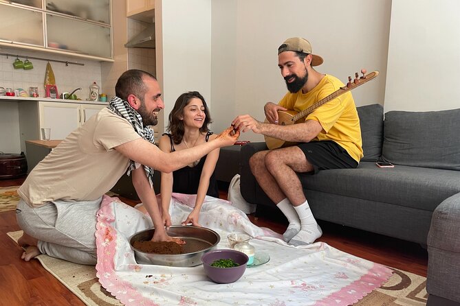 Çiğ Köfte Cooking Class/Night with Traditional Music At Home - A two-and-a-half-hour evening, not a rushed tasting