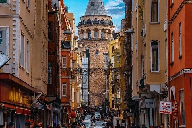Circle Istanbul (Extraordinary Istanbul) - The Turkish bath in Karagumruk