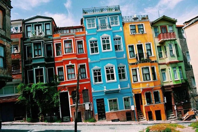Contemporary Art Walk: Istiklal Street, Modern Art Museums - Istanbul Modern beside the Bosphorus