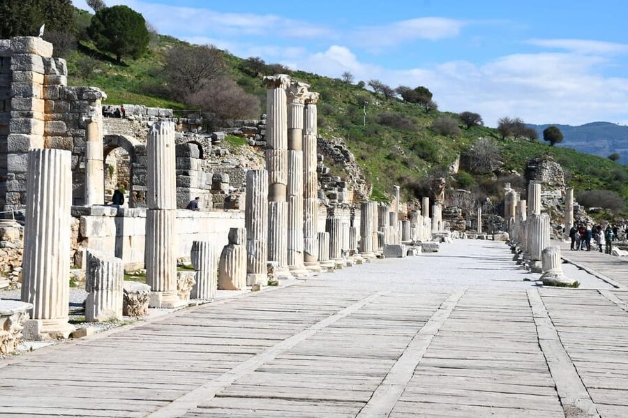 Daily Ephesus&Pamukkale Tour from Istanbul by Return Flight - Why this Istanbul day trip works